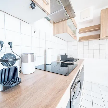 Apartment Edle Dg Maisonette Mit Balkon, Wohnzimmer, Arbeitszimmer, Waschmaschine, Ausstattung, Zentral Furstenwalde