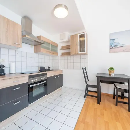 Apartment Edle Dg Maisonette Mit Balkon, Wohnzimmer, Arbeitszimmer, Waschmaschine, Ausstattung, Zentral Furstenwalde